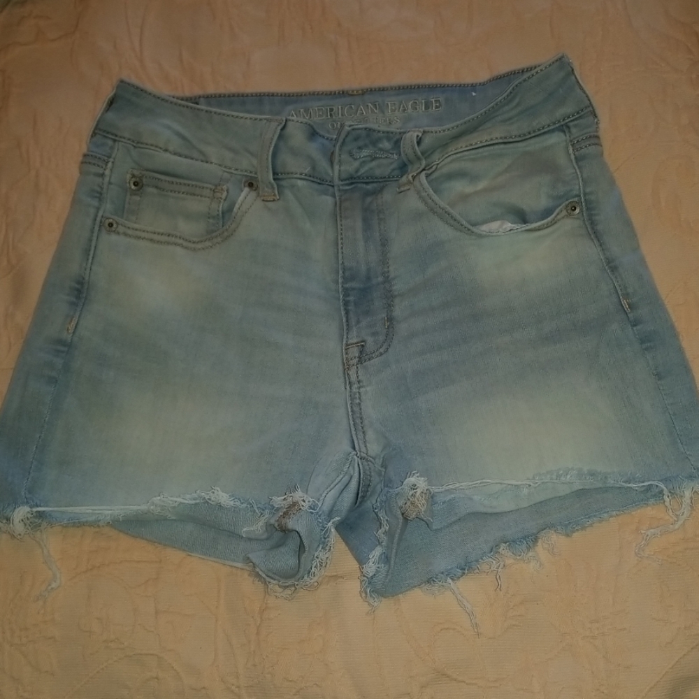 American eagle light blue shorts